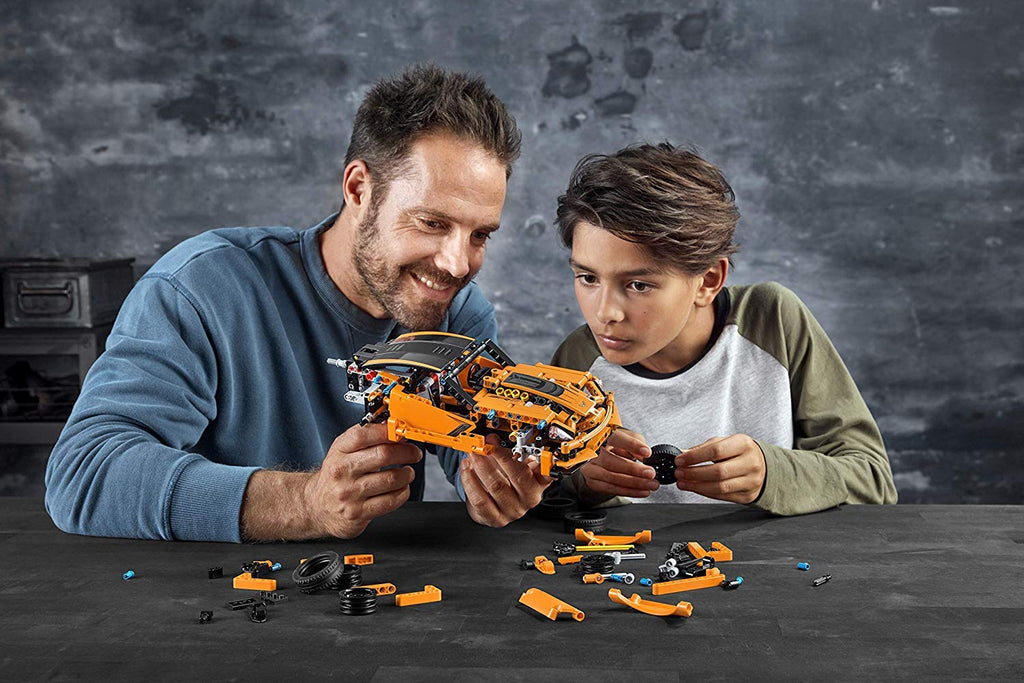 Collectible Car Model Construction Set N705026