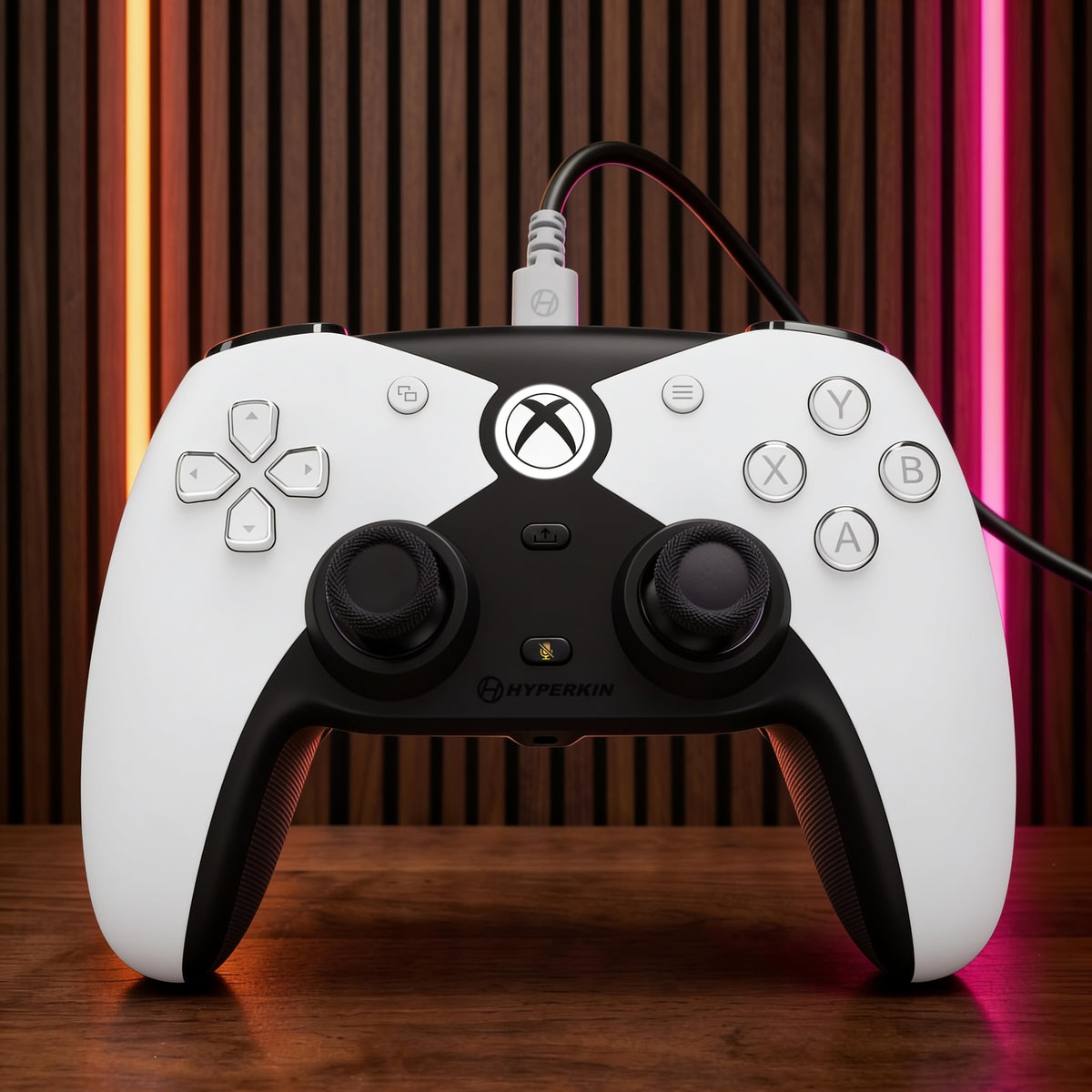 White Wired Controller with Hall Effect Joysticks O70145